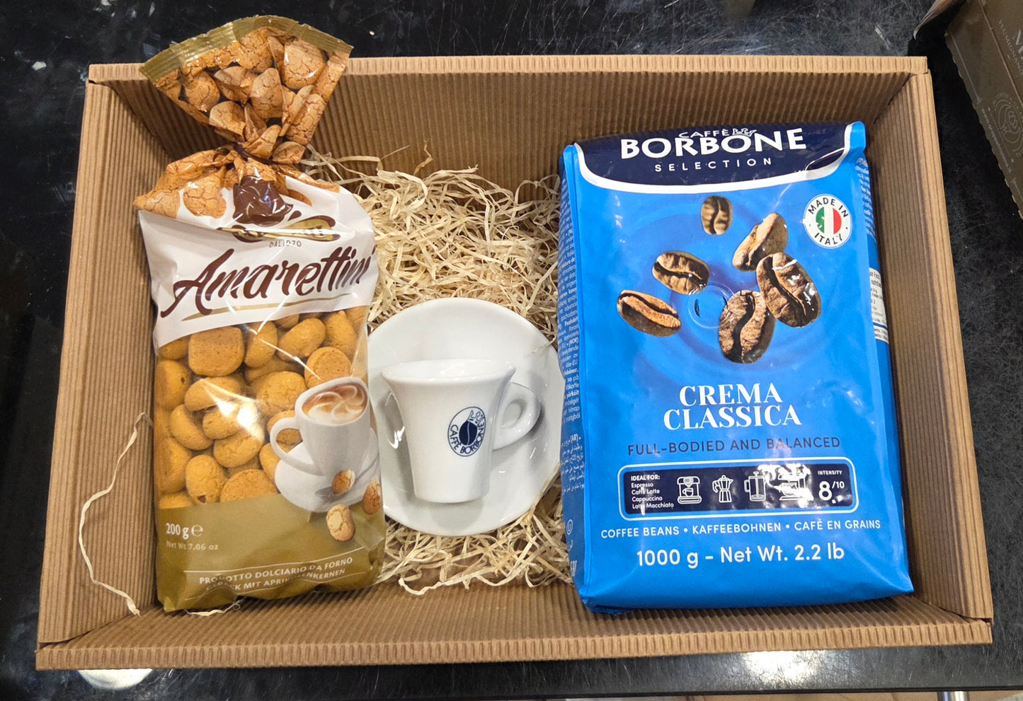 Präsentkorb - Kaffee-Set Borbone, Amarettini